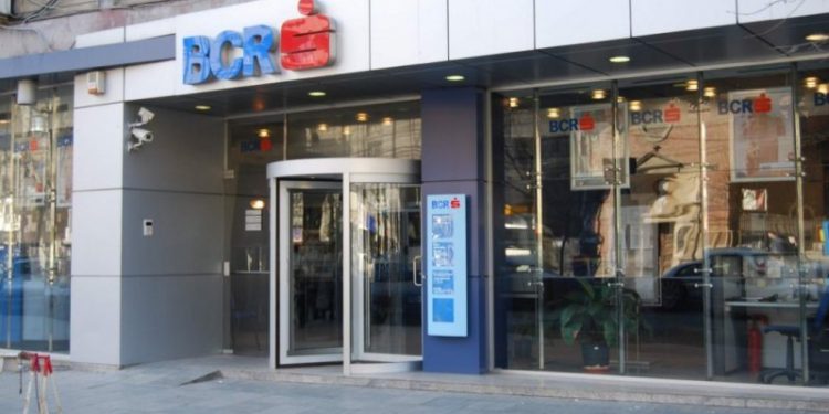 BCR va opri temporar sistemul care gestioneaza operatiunile cu carduri