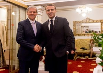 Primele informatii despre modul in care a decurs intalnirea dintre Dacian Ciolos si Emmanuel Macron