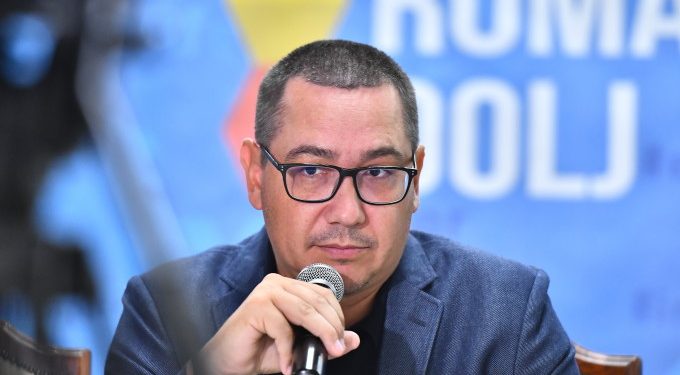 Victor Ponta: „Ma bucur ca nu suntem alaturi de actualii lideri PSD”