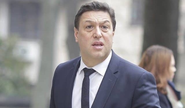 Serban Nicolae: „Nu e un referendum. E un simulacru”