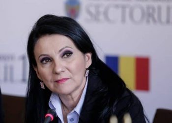 Sorina Pintea va continua vizitele in spitale. Medicii ar putea fi amendati daca tin pacientii in sala de asteptare