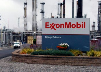 Ministrul de Externe al Ungariei forteaza mana ExxonMobil si avertizeaza ca tara sa va fi nevoita sa incheie un nou contract cu Rusia pentru importul de gaze