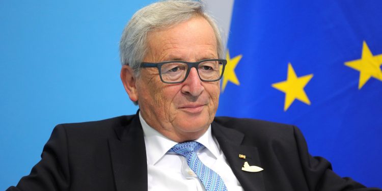 Jean Claude Juncker a castigat simpatia sibienilor. A fost prietenos si mereu pus pe glume