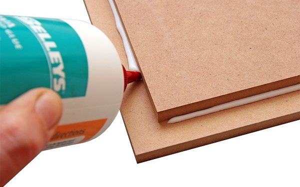 Alegerea corecta a adezivilor pentru lemn. Afla cum iei decizia potrivita