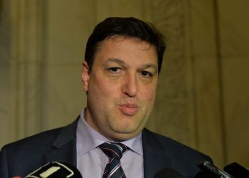 Serban Nicolae: „Sa nu facem pentru alti cetateni drept de vot din varful patului”
