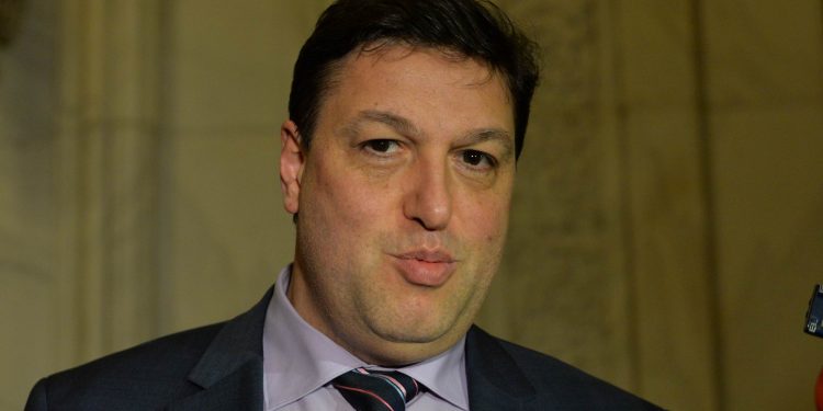 Serban Nicolae: „Sa nu facem pentru alti cetateni drept de vot din varful patului”