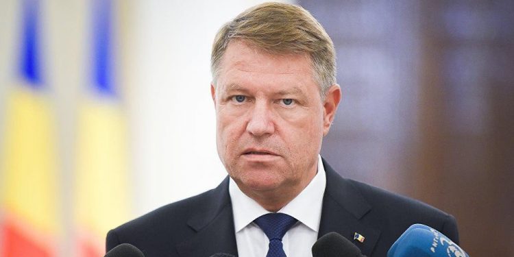 Klaus Iohannis: „De ce depinde de noi? Fiindca aceasta infectie, virus, merge de la om la om”