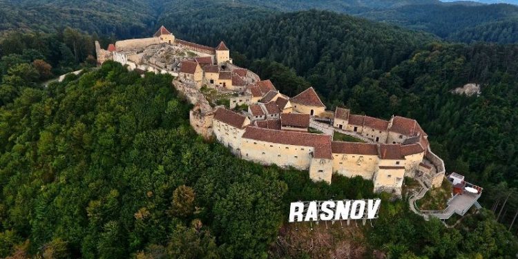 cazare rasnov